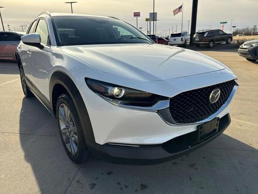 Snowflake White Pearl Mica 2025 Mazda CX-30 2.5 S Preferred Package