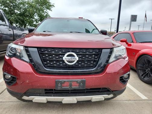 2019 Nissan Pathfinder SL