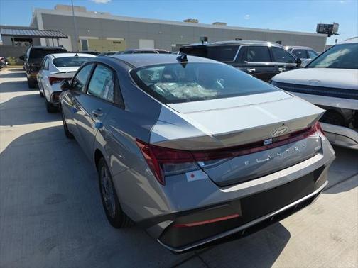 2025 Hyundai ELANTRA HEV Blue