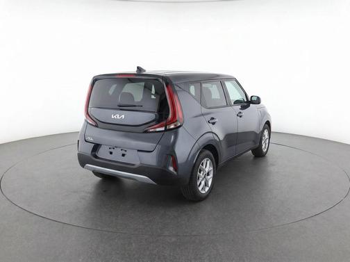 Gray 2025 Kia Soul LX