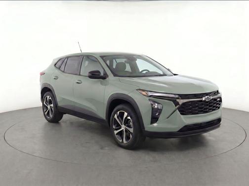 Cacti Green 2024 Chevrolet Trax FWD 1RS