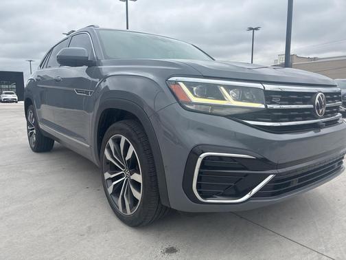 2020 Volkswagen Atlas Cross Sport 3.6L V6 SEL Premium R-Line