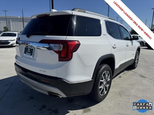 2023 GMC Acadia AWD SLT