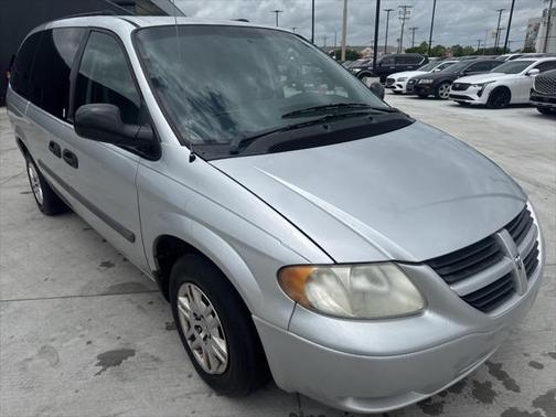 2005 Dodge Grand Caravan SE