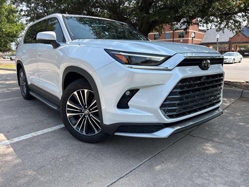Pearl 2025 Toyota Grand Highlander Hybrid Limited MAX