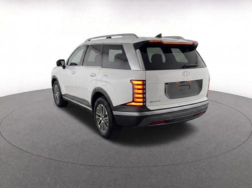 Creamy White Pearl 2026 Hyundai Palisade Hybrid Blue SEL 7P