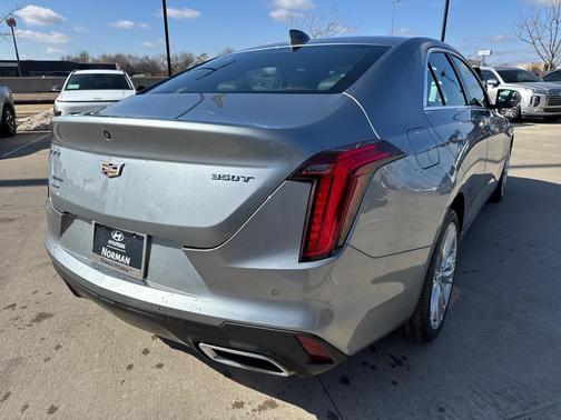 2023 Cadillac CT4 Premium Luxury