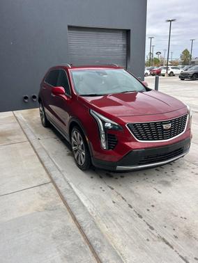 Red Horizon Tintcoat 2019 Cadillac XT4 Premium Luxury