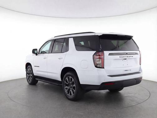 Summit White 2023 Chevrolet Suburban 4WD Z71