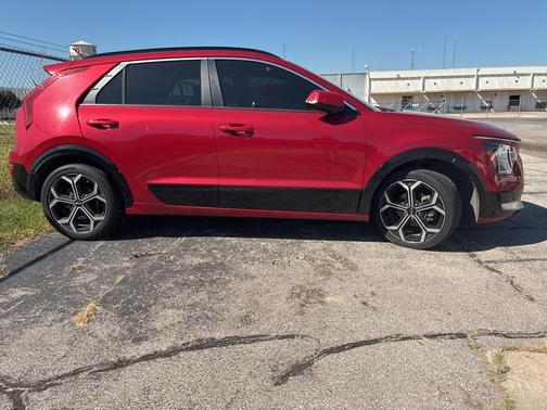 2023 Kia Niro Touring