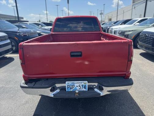 2003 Chevrolet S-10 Base