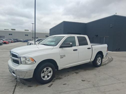 2023 RAM 1500 Classic SLT