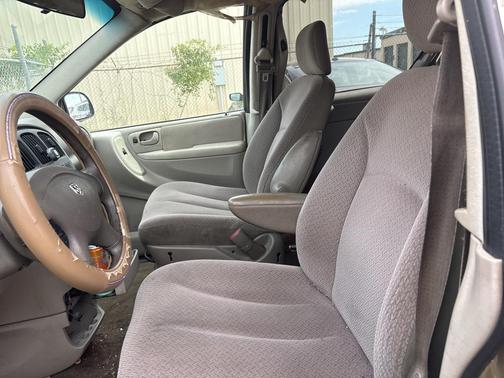 2006 Dodge Caravan SXT