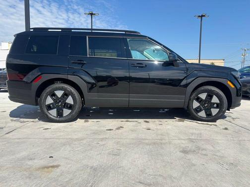 Phantom Black 2026 Hyundai SANTA FE SEL 2.4