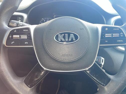 2020 Kia Sorento L
