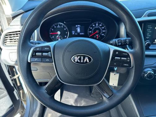 2020 Kia Sorento L