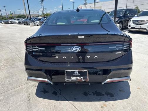 2024 Hyundai SONATA Hybrid SE