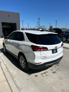 Summit White 2024 Chevrolet Equinox 1LT