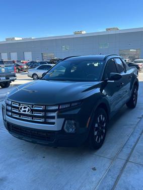 2025 Hyundai SANTA CRUZ SEL Activity