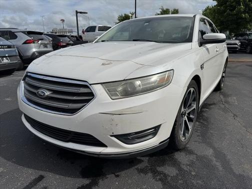 2014 Ford Taurus SEL