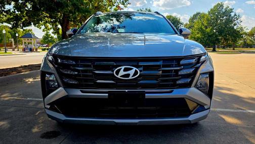 Shimmering Silver 2025 Hyundai TUCSON SEL