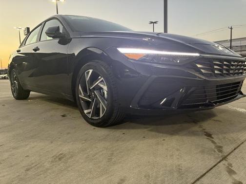 2025 Hyundai ELANTRA Sport