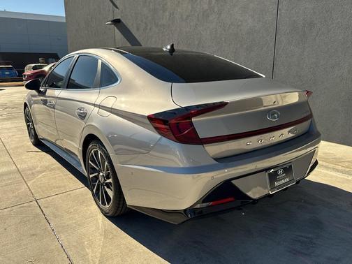 2023 Hyundai SONATA Limited