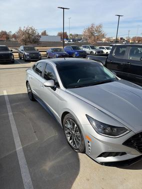 2023 Hyundai SONATA Limited