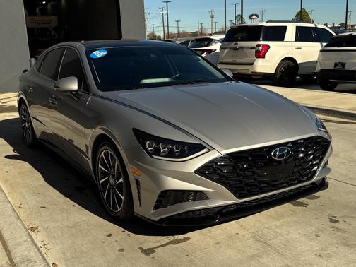 2023 Hyundai SONATA Limited