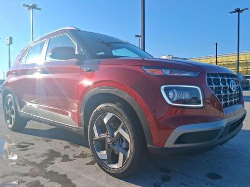 2025 Hyundai VENUE Limited