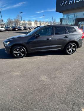 Gray 2022 Volvo XC60 B5 R-Design
