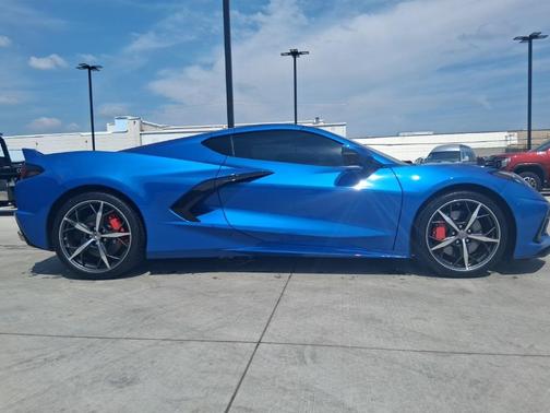 2023 Chevrolet Corvette Stingray w/1LT