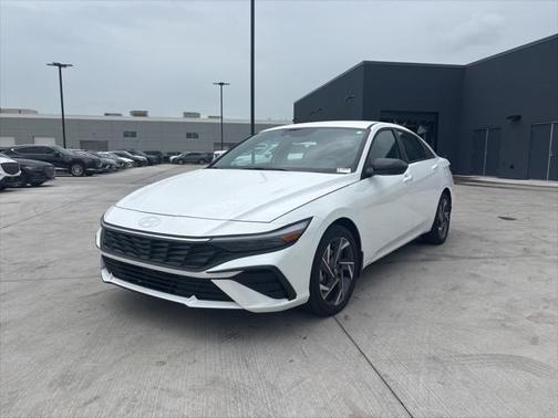 2025 Hyundai ELANTRA Sport