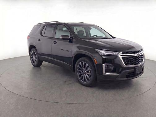 Mosaic Black Metallic 2023 Chevrolet Traverse RS