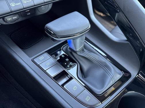 2026 Hyundai ELANTRA Sport