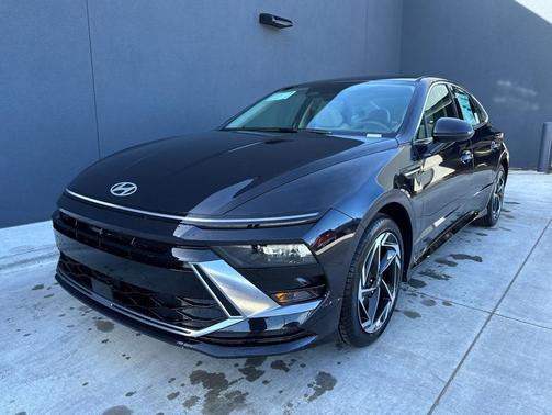 2026 Hyundai SONATA SEL