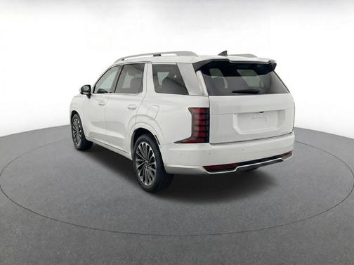 Creamy White Pearl 2026 Hyundai Palisade Hybrid Calligraphy