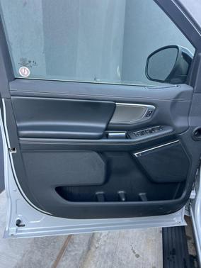 Silver Metallic 2025 Ford Expedition Platinum