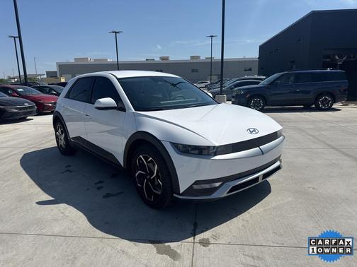 2024 Hyundai IONIQ 5 SEL