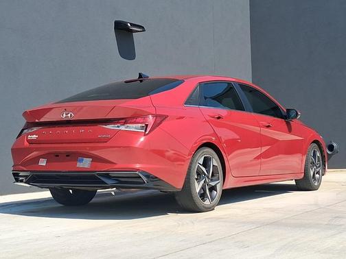 2021 Hyundai ELANTRA 