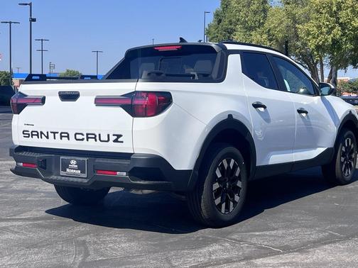 2026 Hyundai SANTA CRUZ SEL Activity