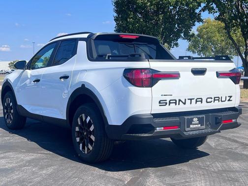 2026 Hyundai SANTA CRUZ SEL Activity