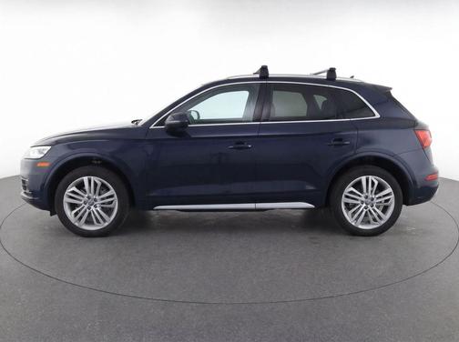 Moonlight Blue Metallic 2020 Audi Q5 45 Premium Plus