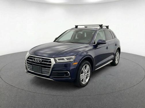 Moonlight Blue Metallic 2020 Audi Q5 45 Premium Plus