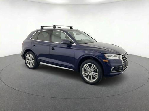 Moonlight Blue Metallic 2020 Audi Q5 45 Premium Plus