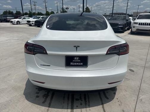 2023 Tesla Model 3 Standard Range