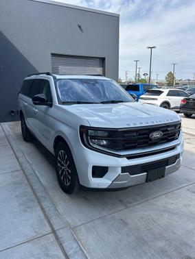Oxford White 2025 Ford Expedition Max Platinum