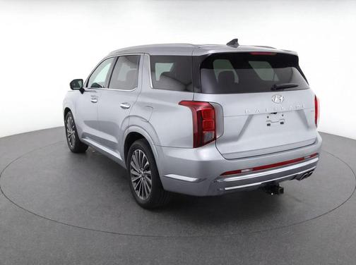 Typhoon Silver 2025 Hyundai PALISADE Calligraphy