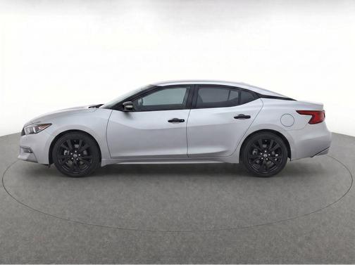 Brilliant Silver 2017 Nissan Maxima 3.5 SL