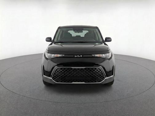 Fusion Black 2023 Kia Soul EX